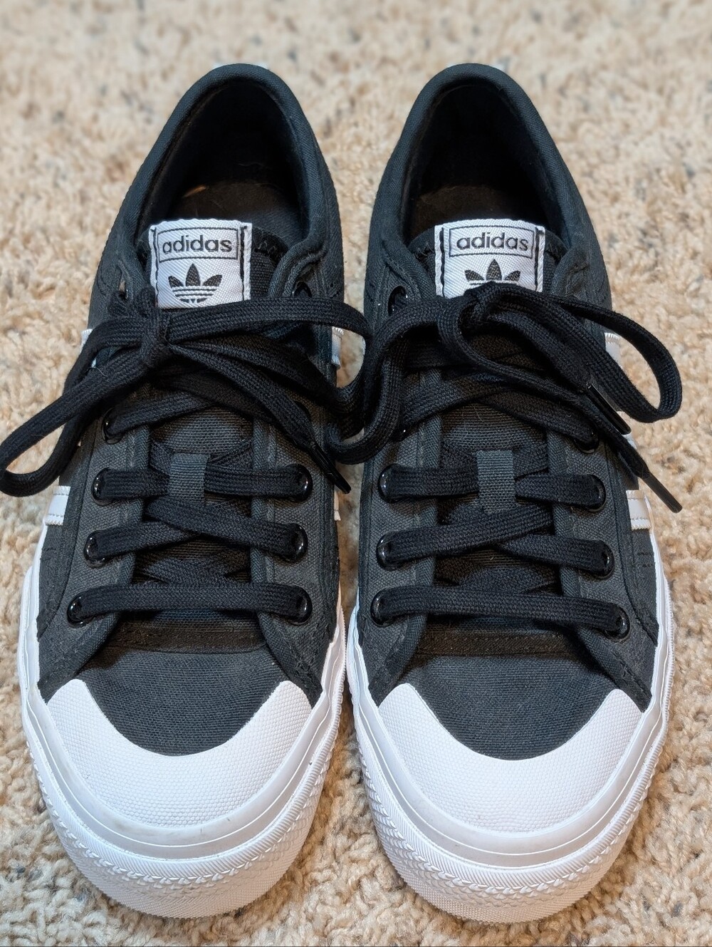 Like NEW - Women's adidas Nizza Platform Sneaker - Sz 7 - Picture 2 of 6